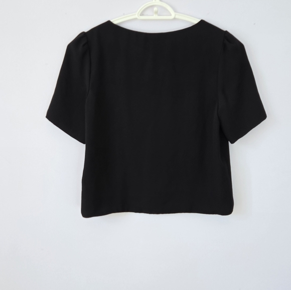 Babaton Randy Blouse - Picture 2 of 4